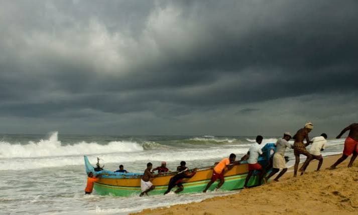 Red Warning Issued for Bay of Bengal